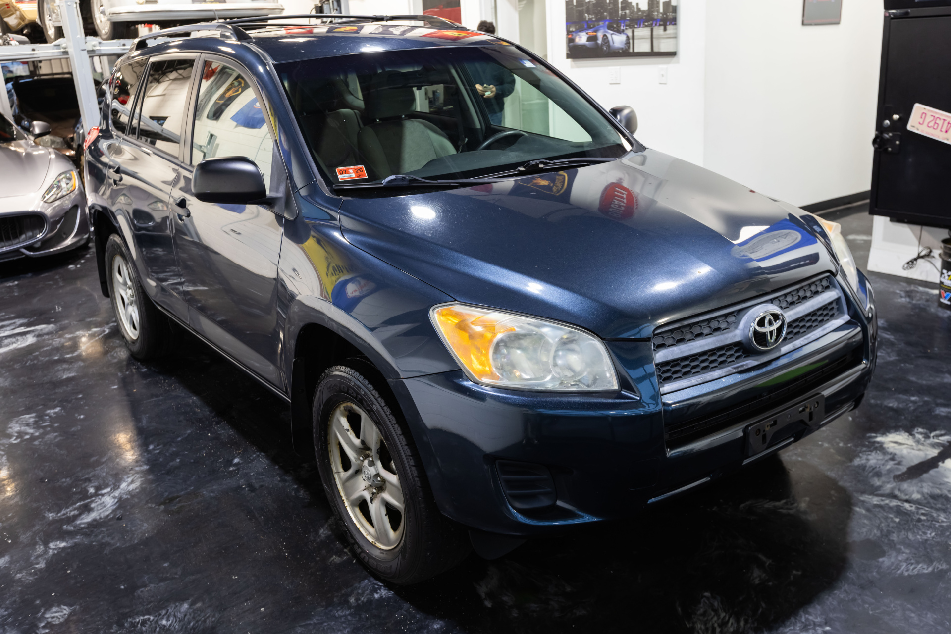 2011 TOYOTA RAV4 - Image 21