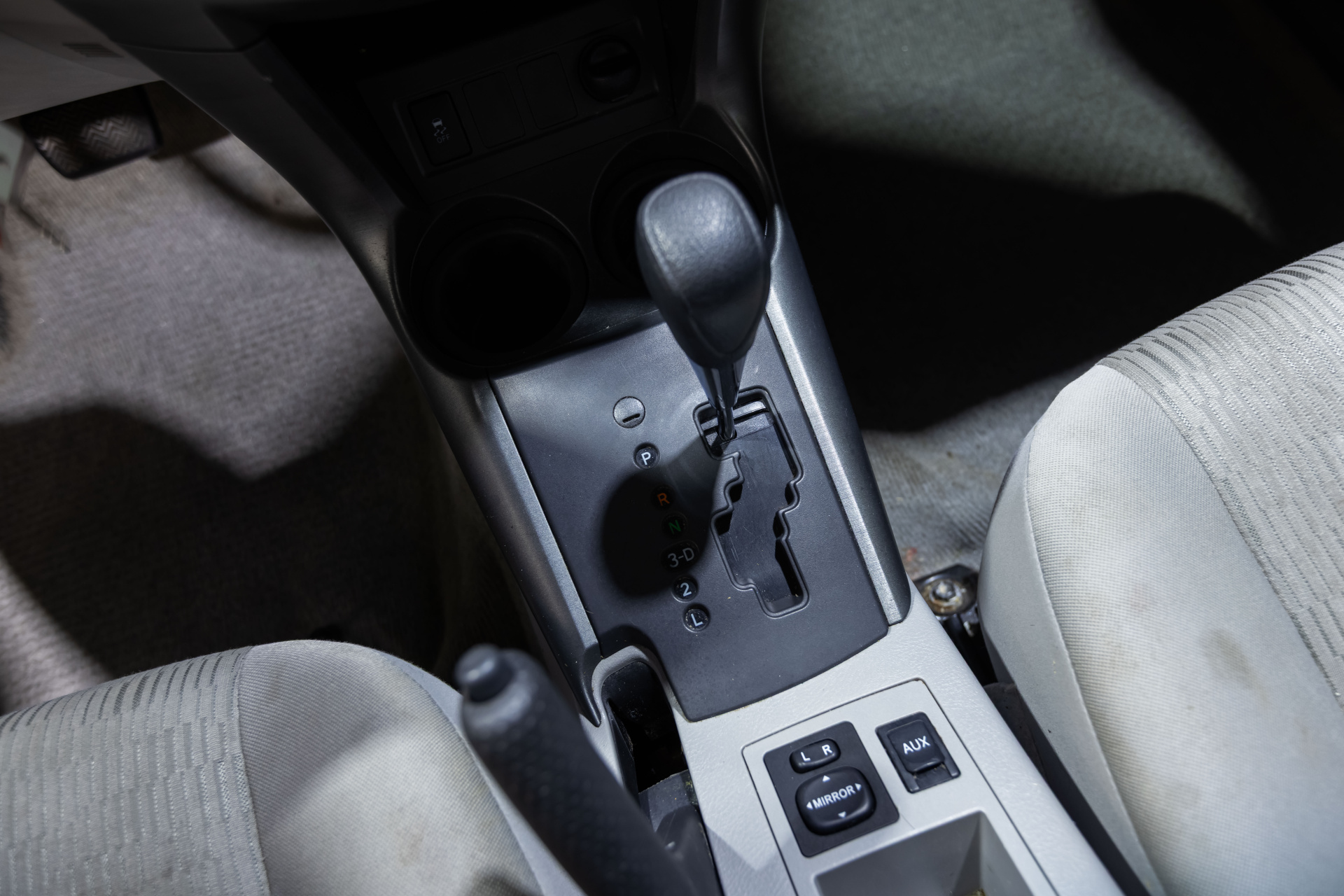 2011 TOYOTA RAV4 - Image 33