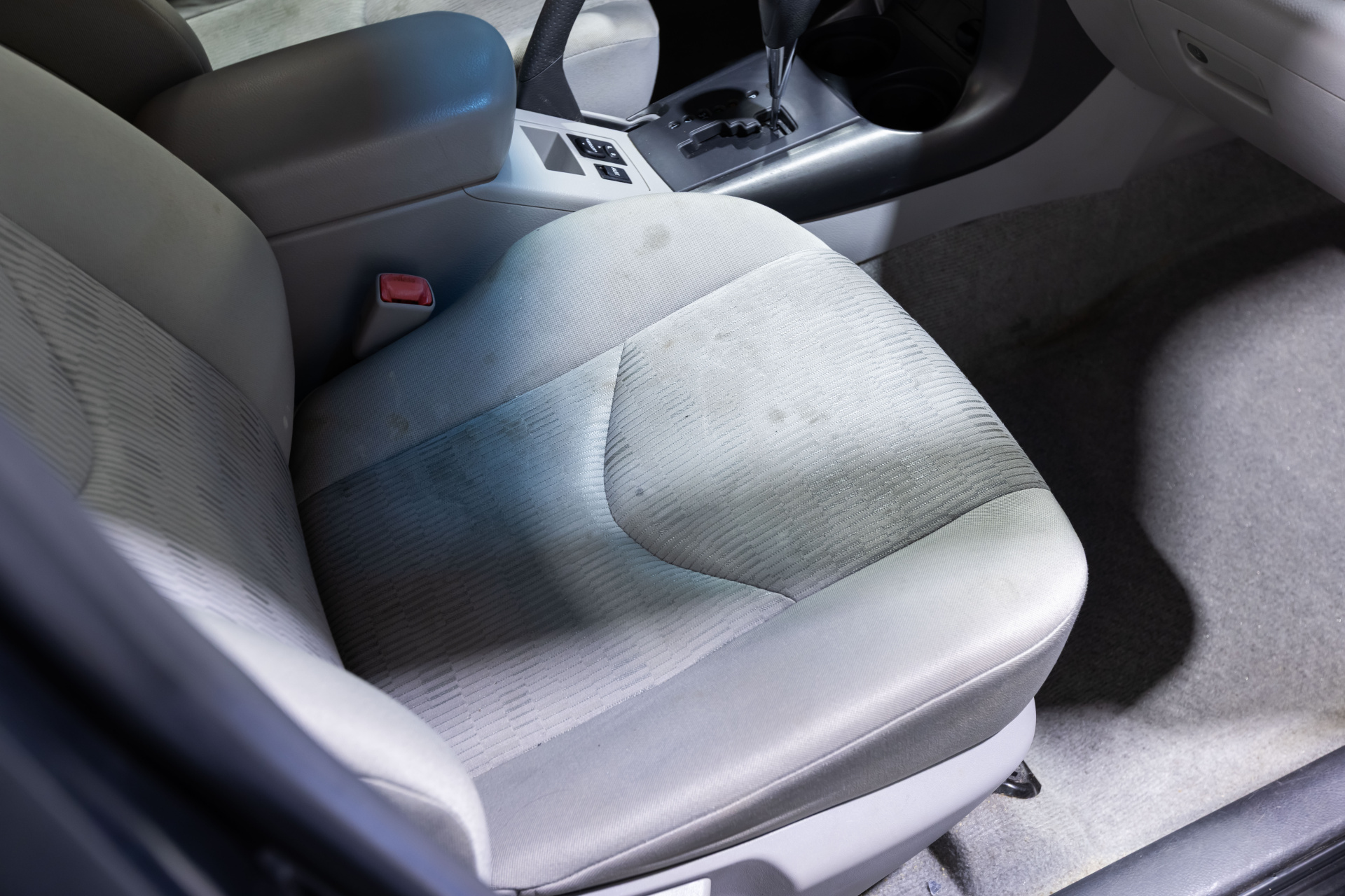 2011 TOYOTA RAV4 - Image 36