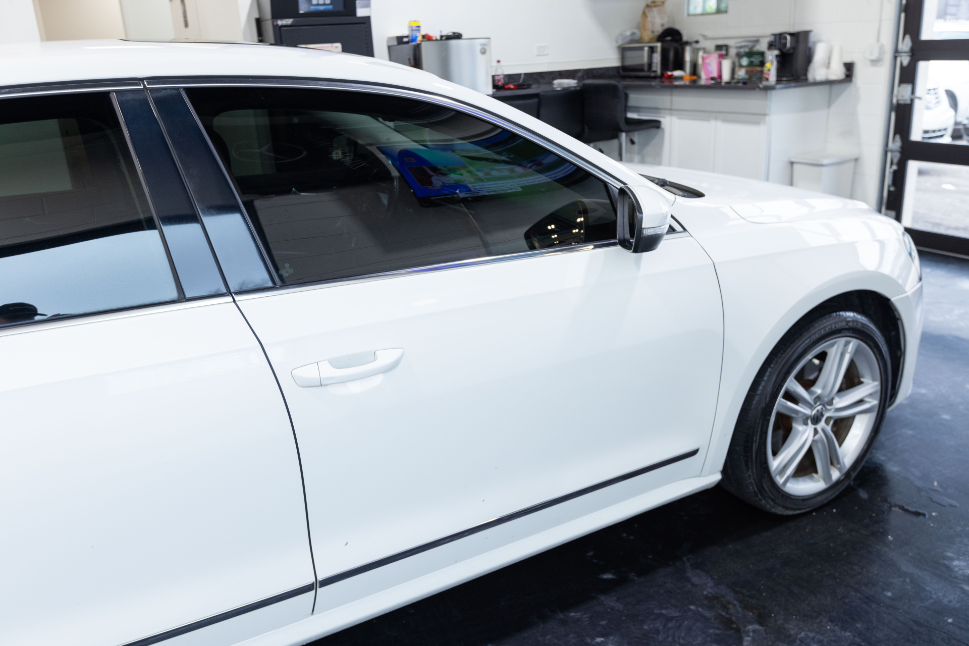 2014 VOLKSWAGEN PASSAT - Image 18