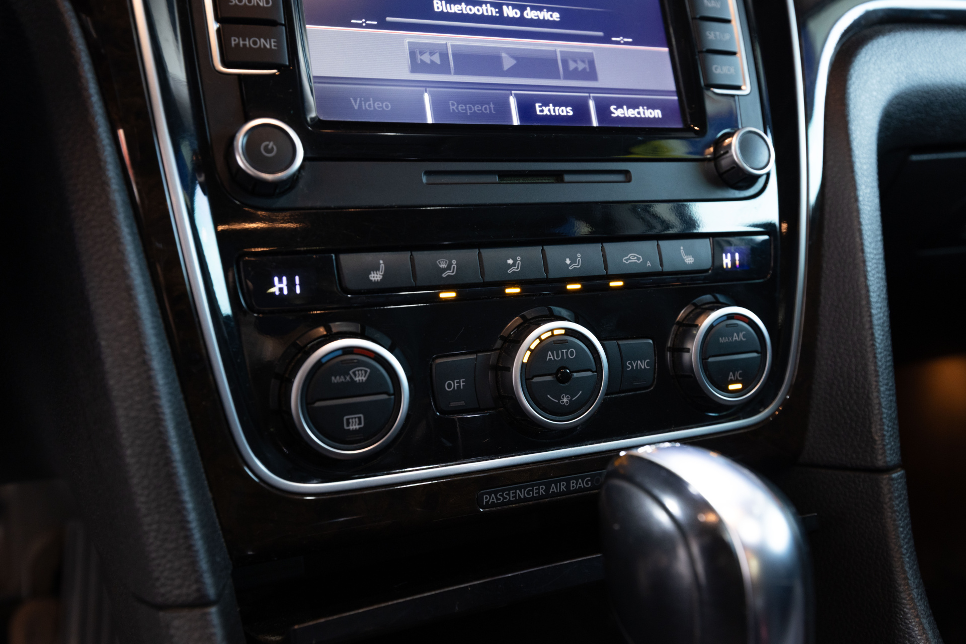 2014 VOLKSWAGEN PASSAT - Image 36