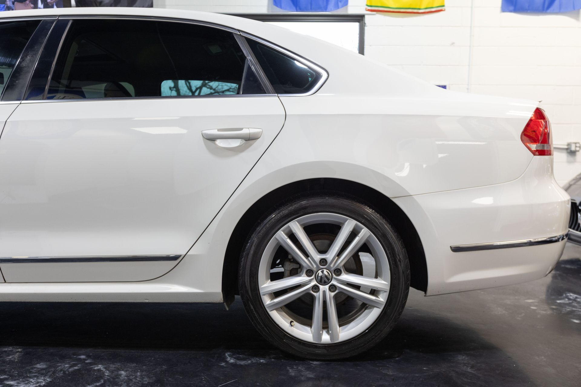2014 VOLKSWAGEN PASSAT - Image 8