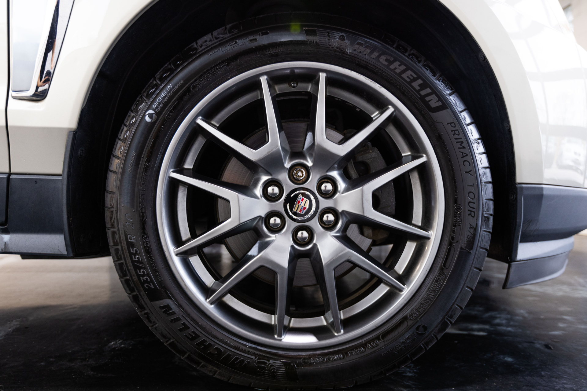 2016 CADILLAC SRX - Image 21