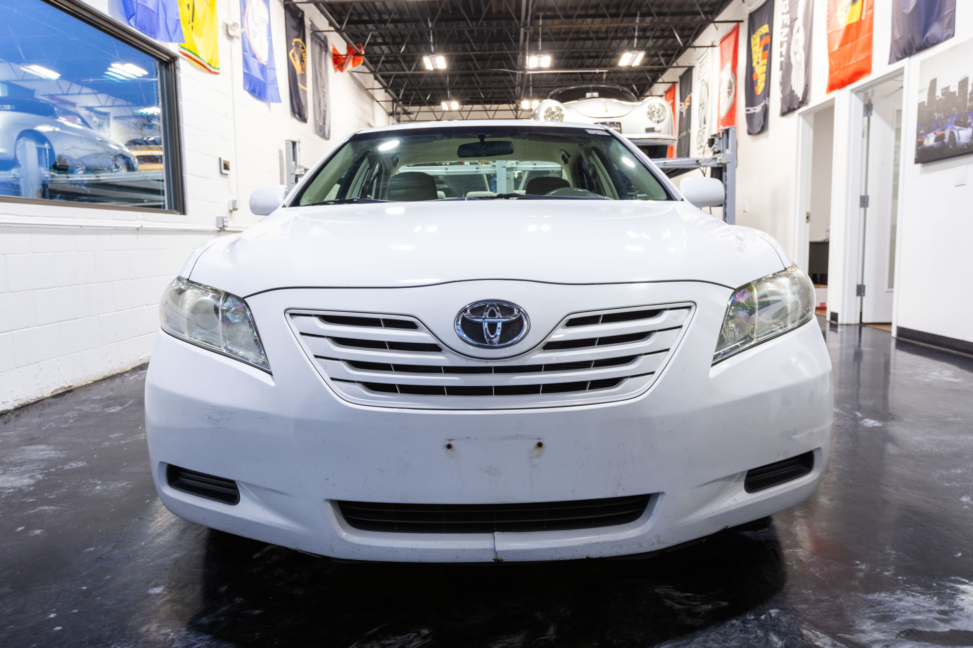 2009 TOYOTA CAMRY - Image 18