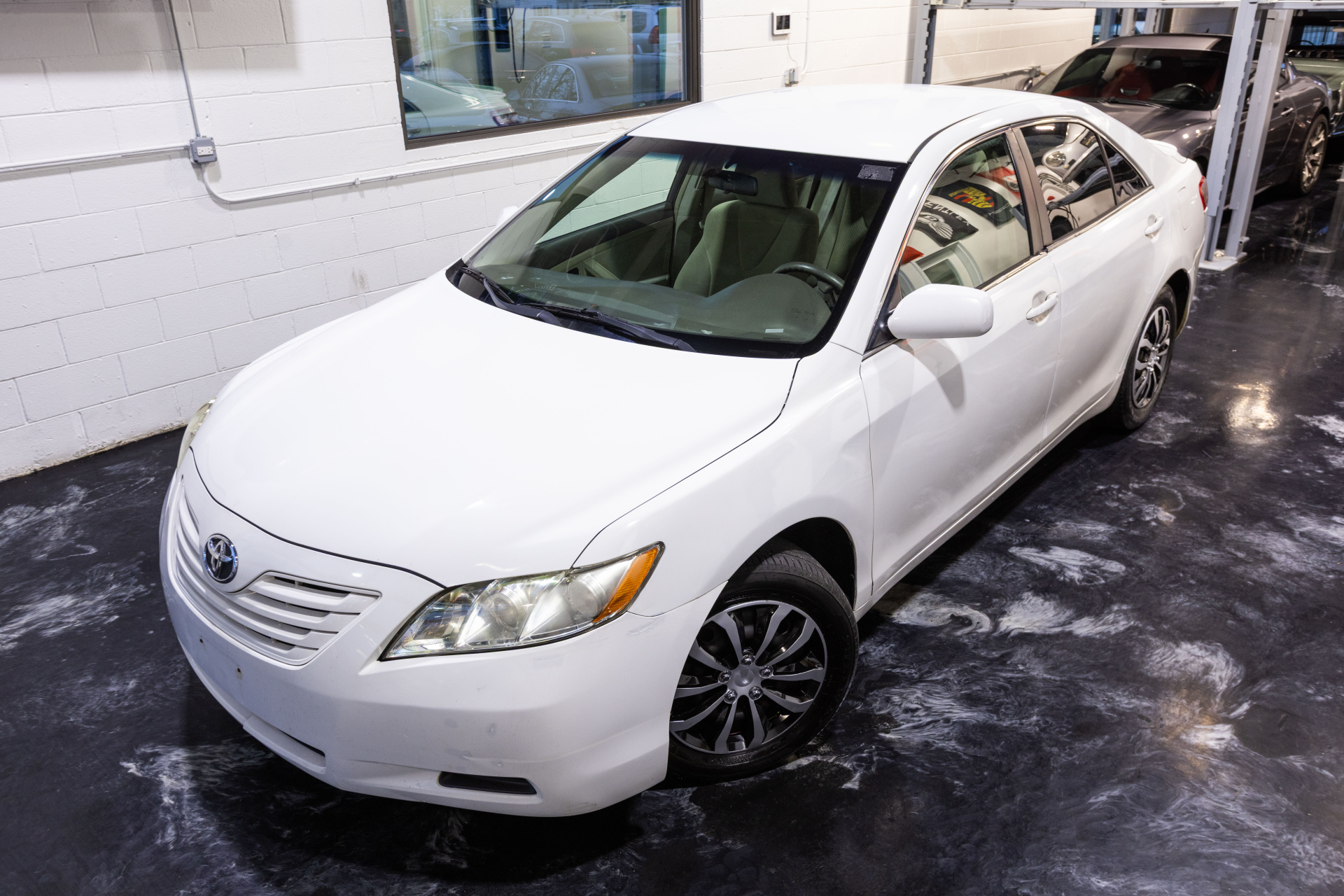 2009 TOYOTA CAMRY - Image 2