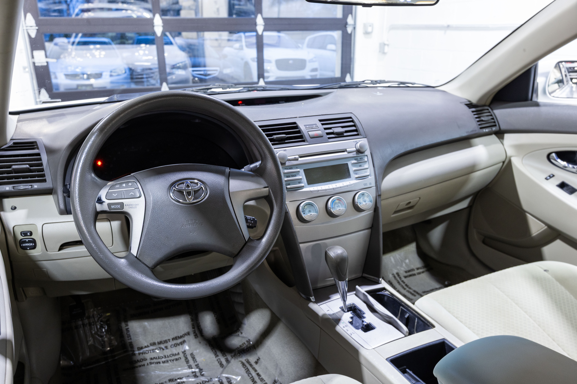 2009 TOYOTA CAMRY - Image 20