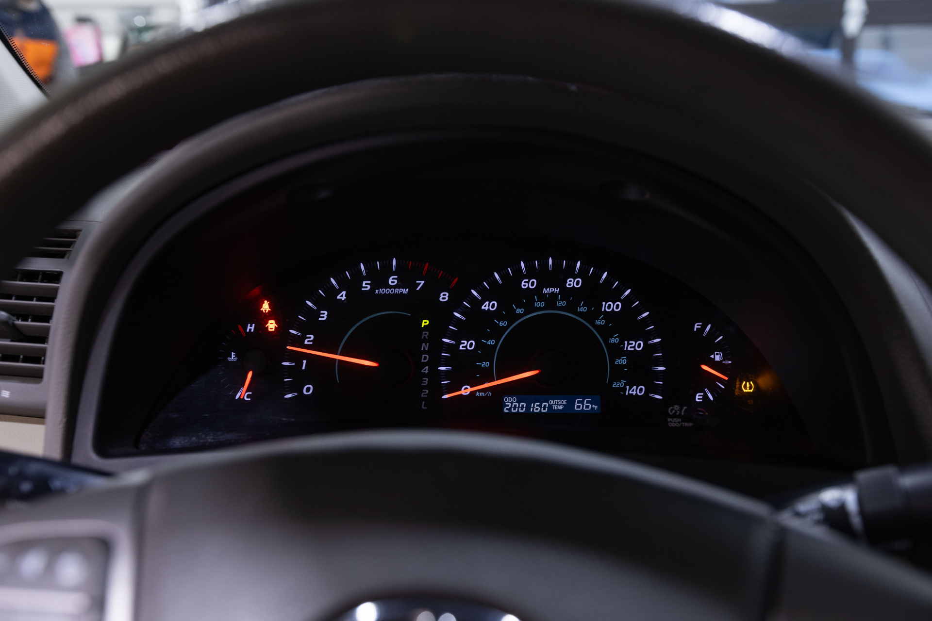 2009 TOYOTA CAMRY - Image 24