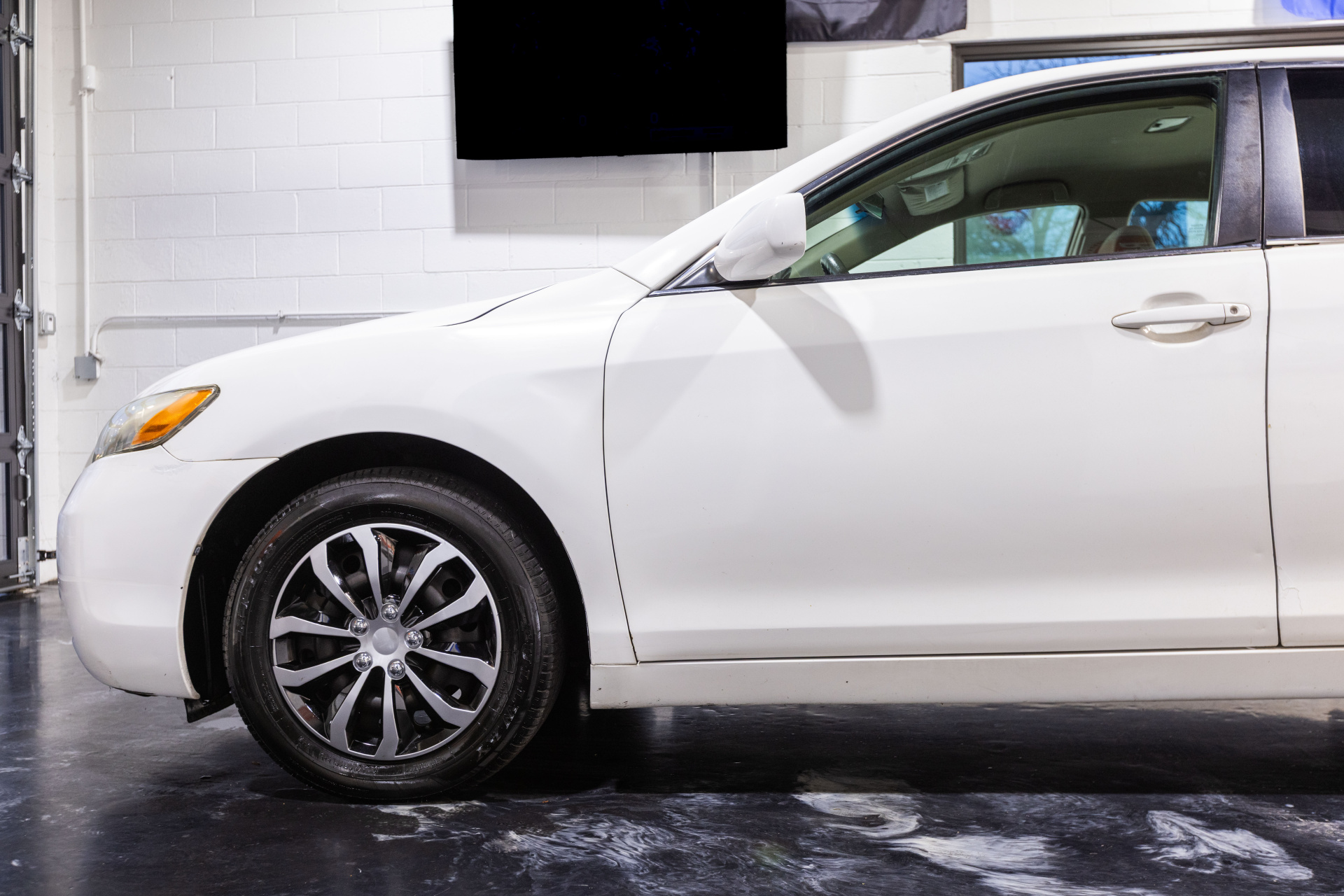 2009 TOYOTA CAMRY - Image 3