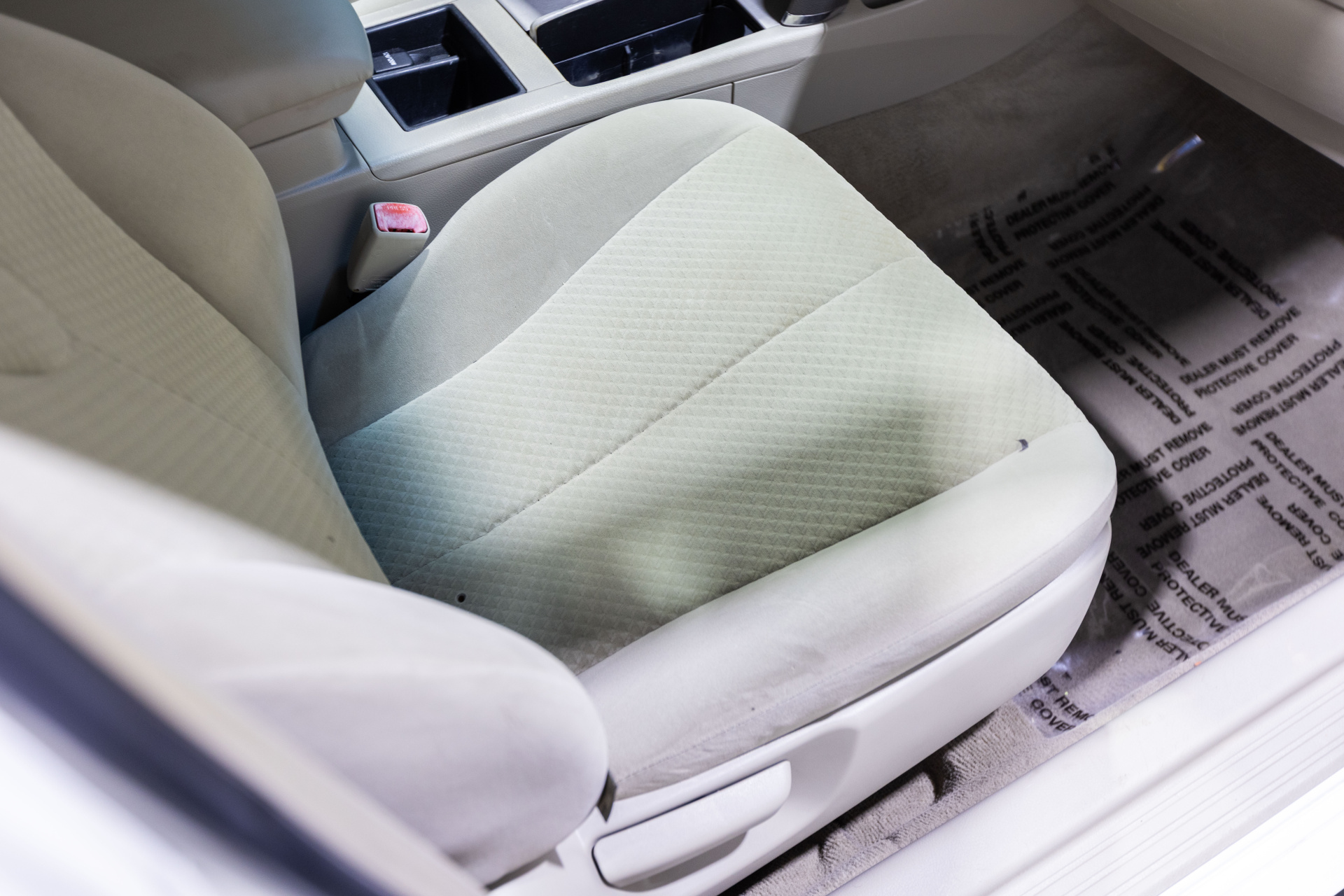 2009 TOYOTA CAMRY - Image 30