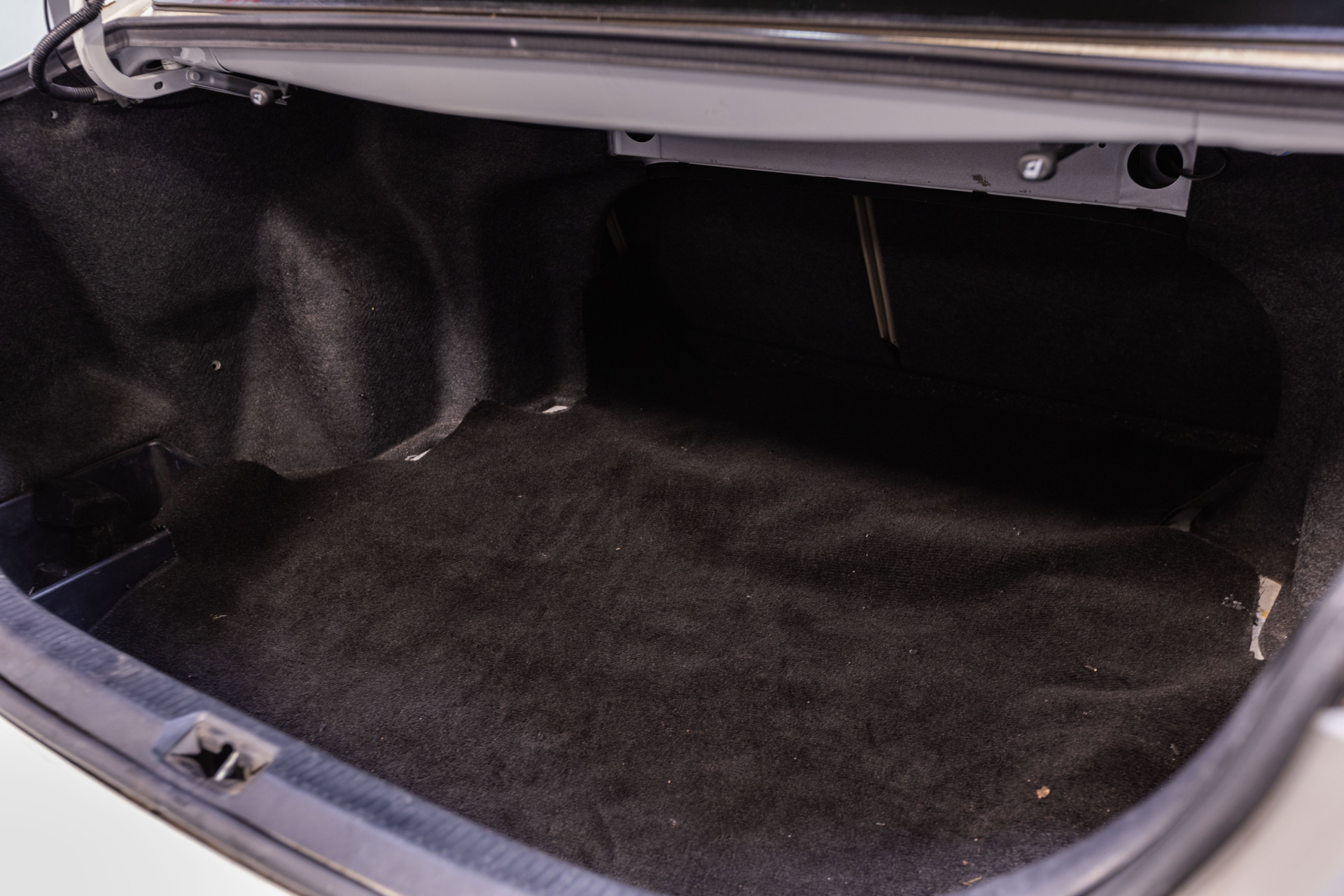 2009 TOYOTA CAMRY - Image 38