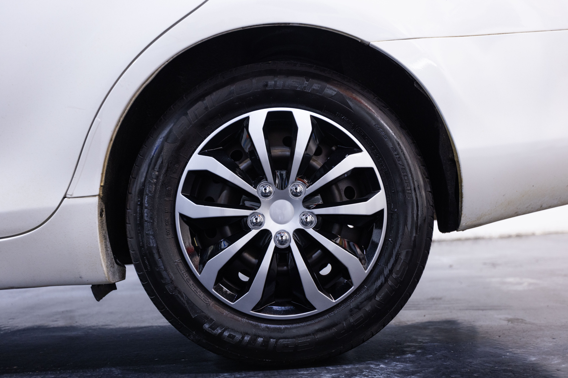 2009 TOYOTA CAMRY - Image 8