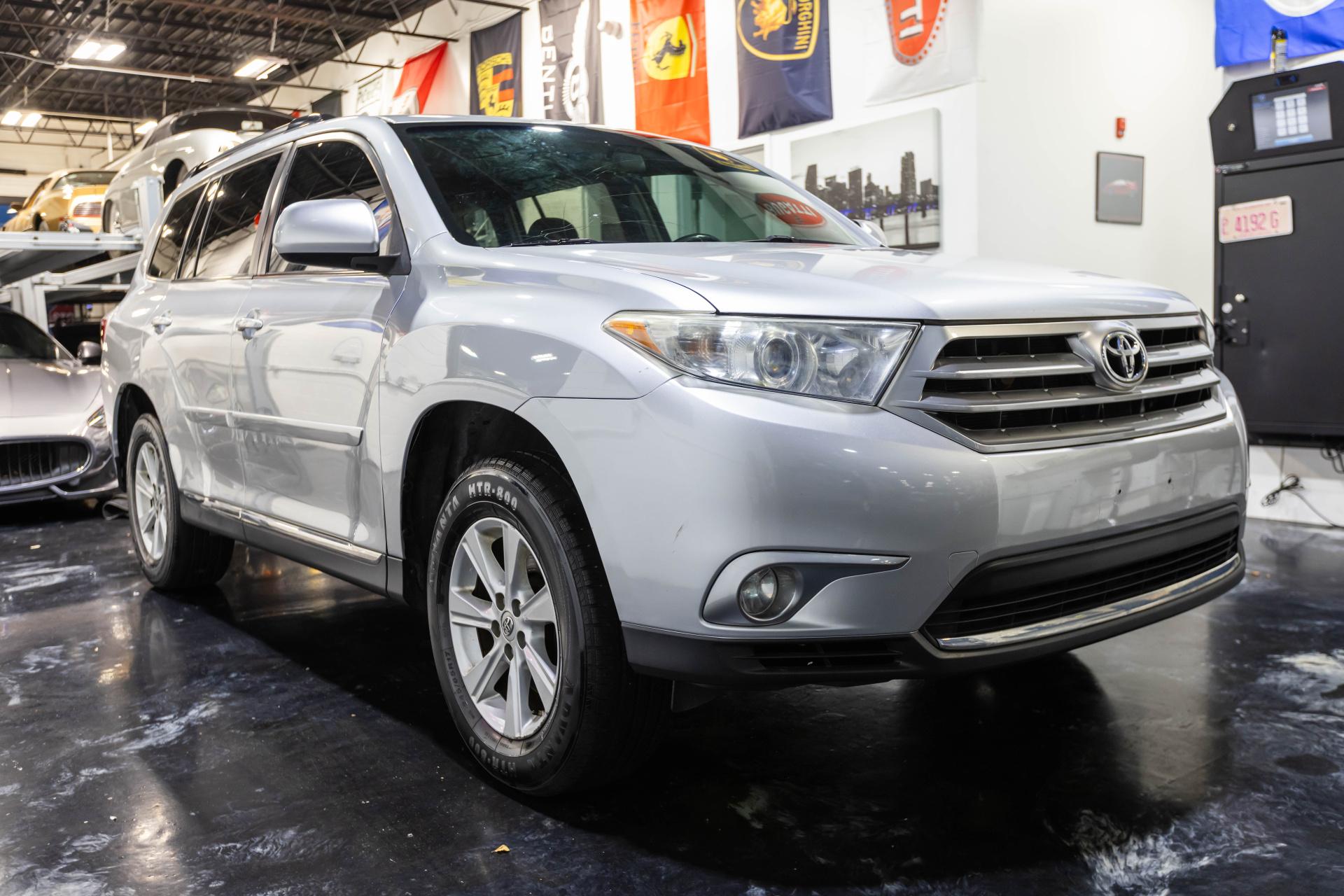 2013 TOYOTA HIGHLANDER - Image 18