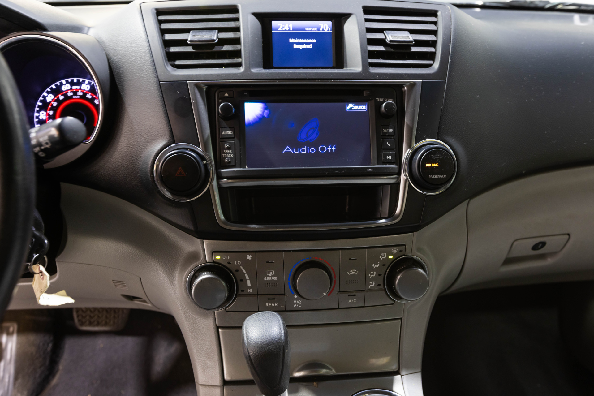 2013 TOYOTA HIGHLANDER - Image 28