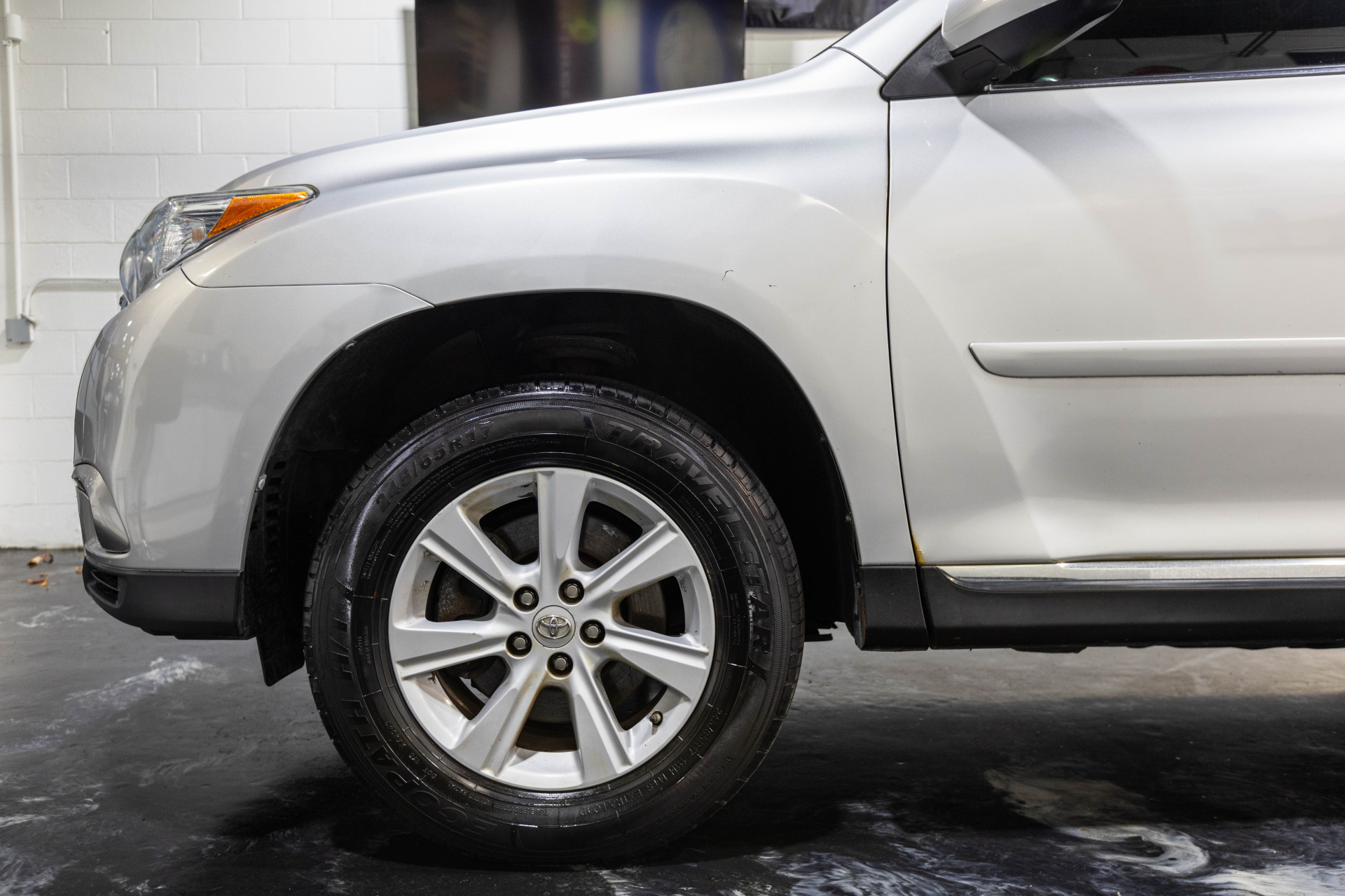 2013 TOYOTA HIGHLANDER - Image 4