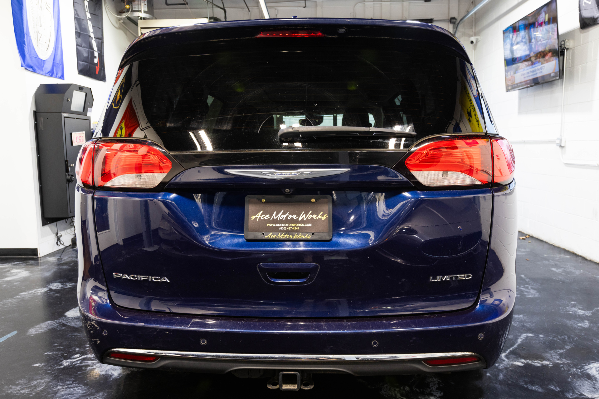 2017 CHRYSLER PACIFICA - Image 11