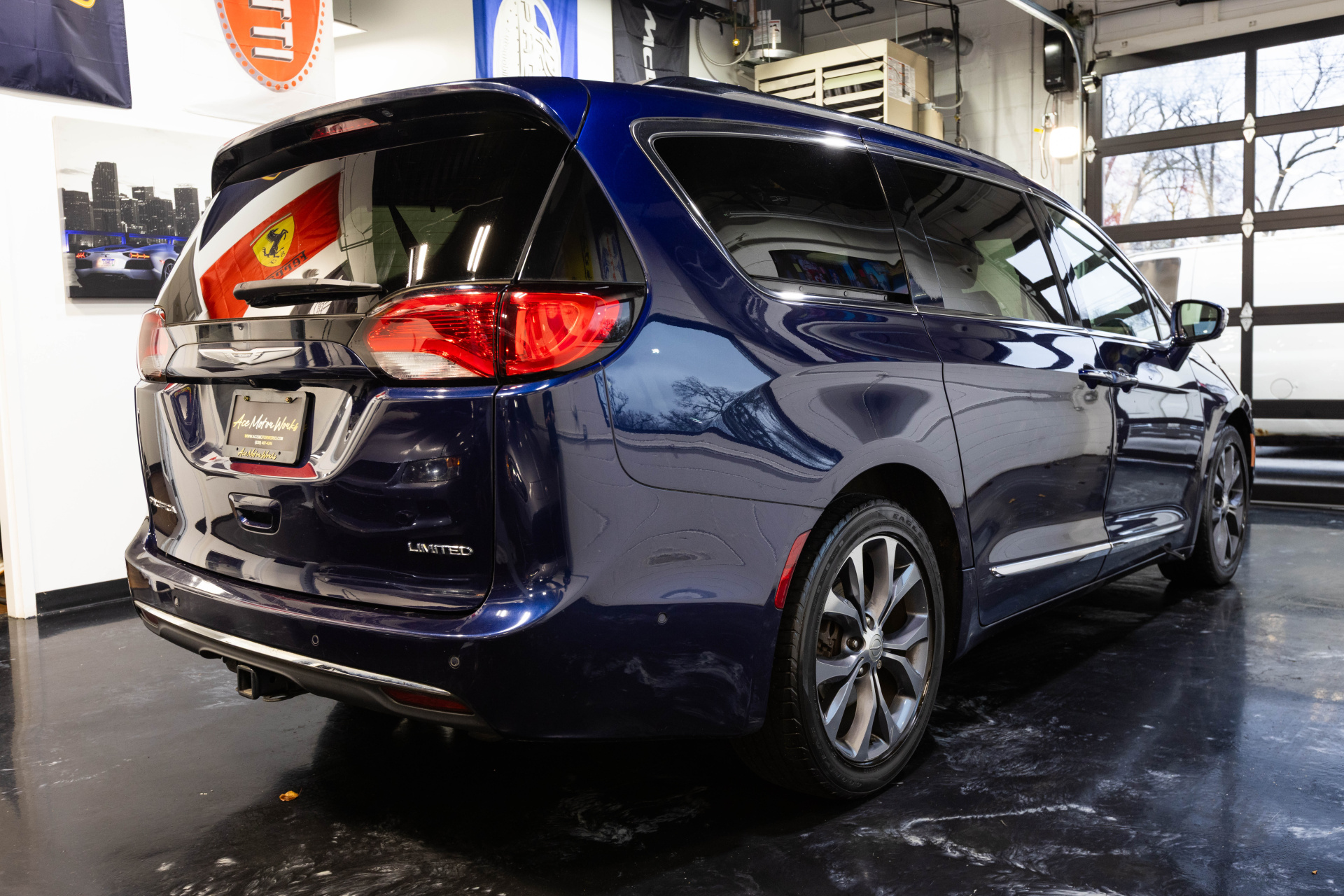 2017 CHRYSLER PACIFICA - Image 12