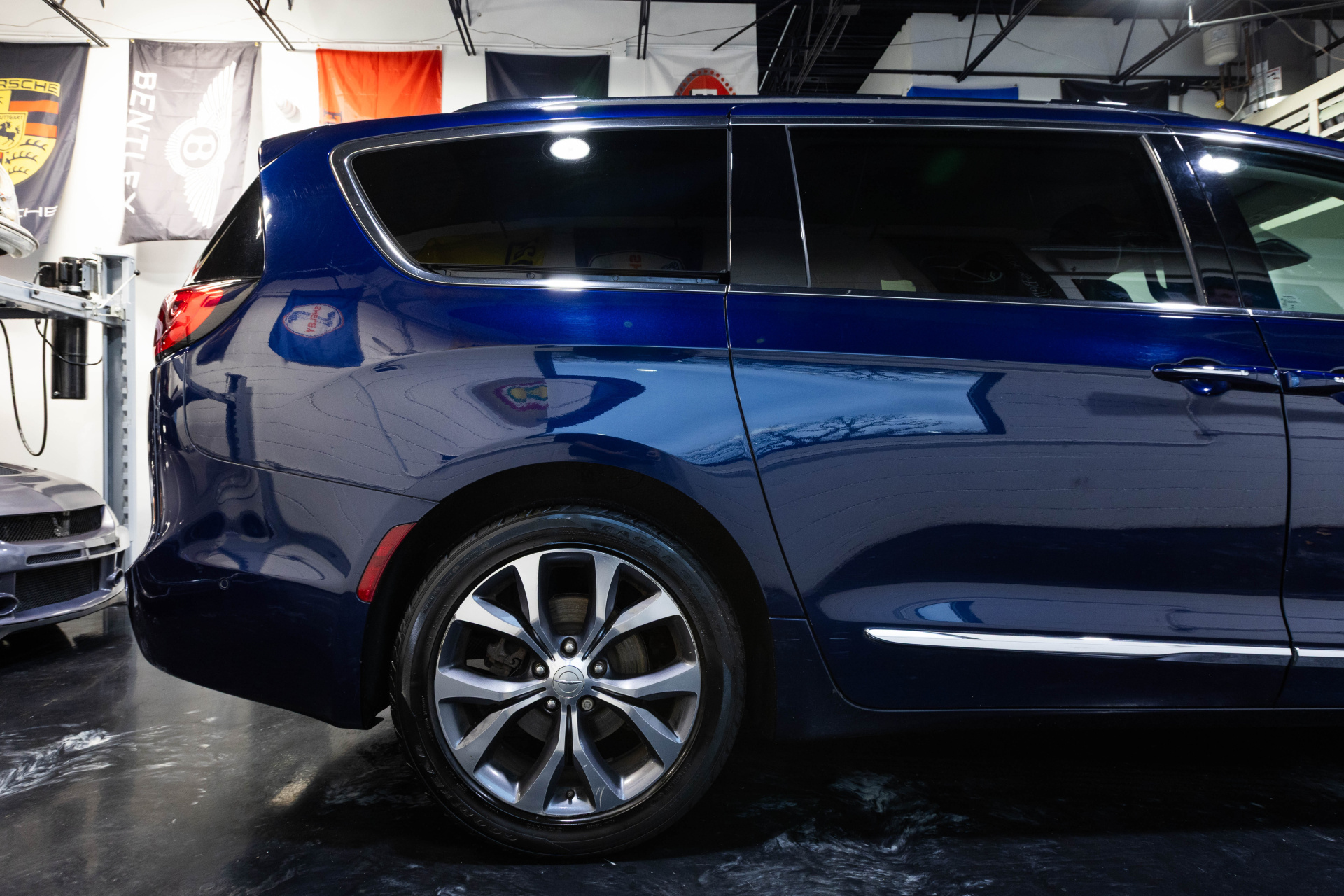 2017 CHRYSLER PACIFICA - Image 14