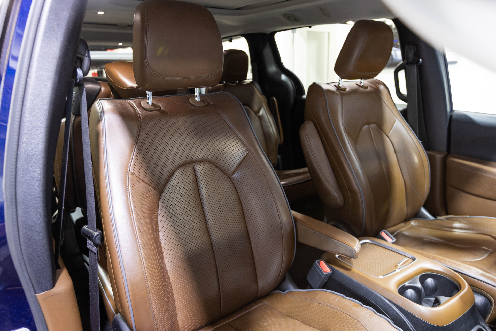 2017 CHRYSLER PACIFICA - Image 33