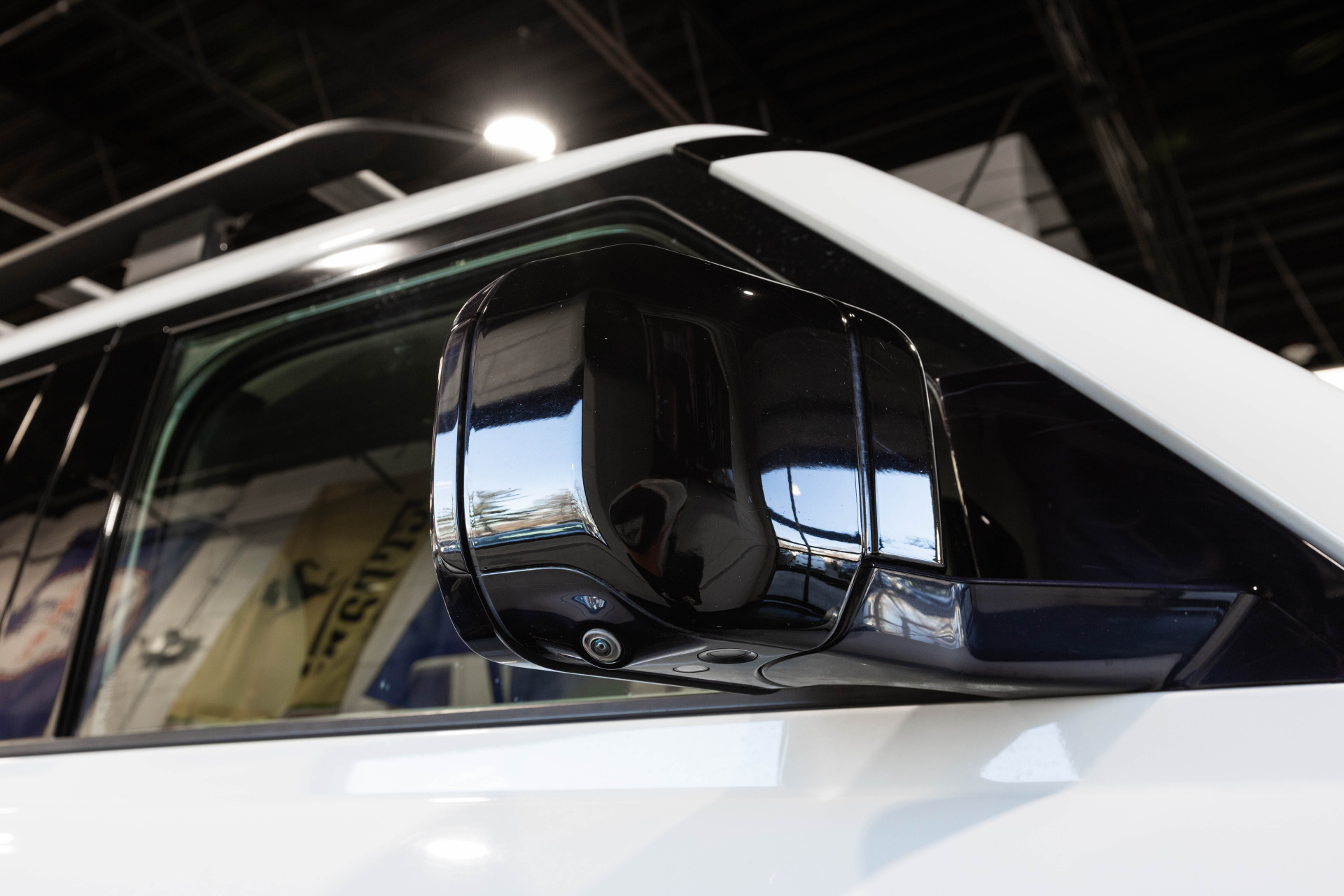 2022 LAND ROVER DEFENDER - Image 18