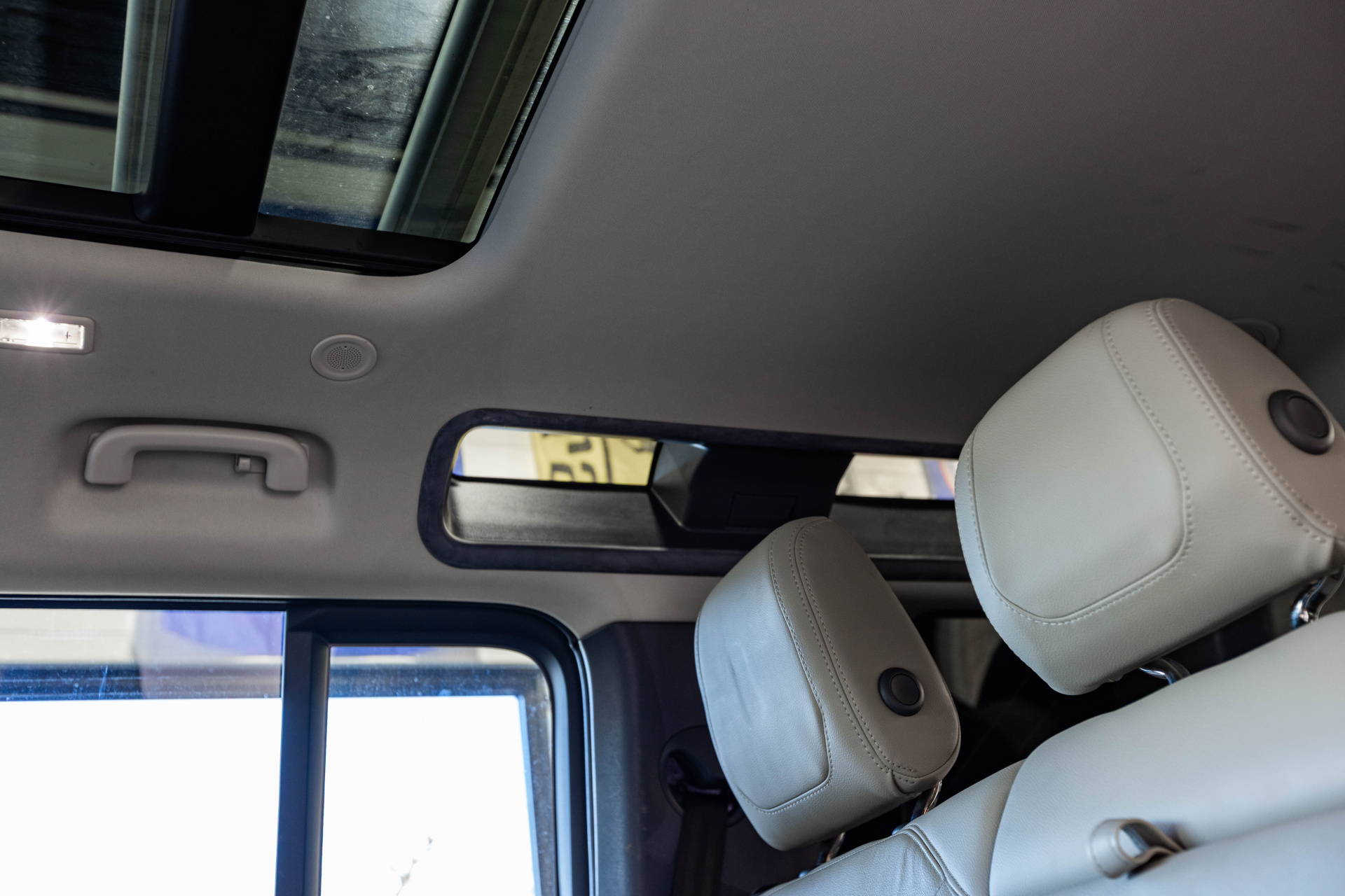 2022 LAND ROVER DEFENDER - Image 52