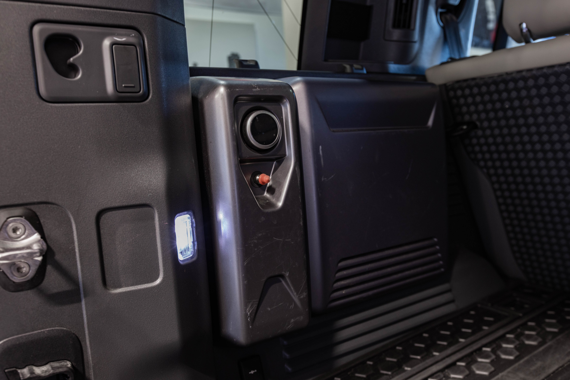 2022 LAND ROVER DEFENDER - Image 57