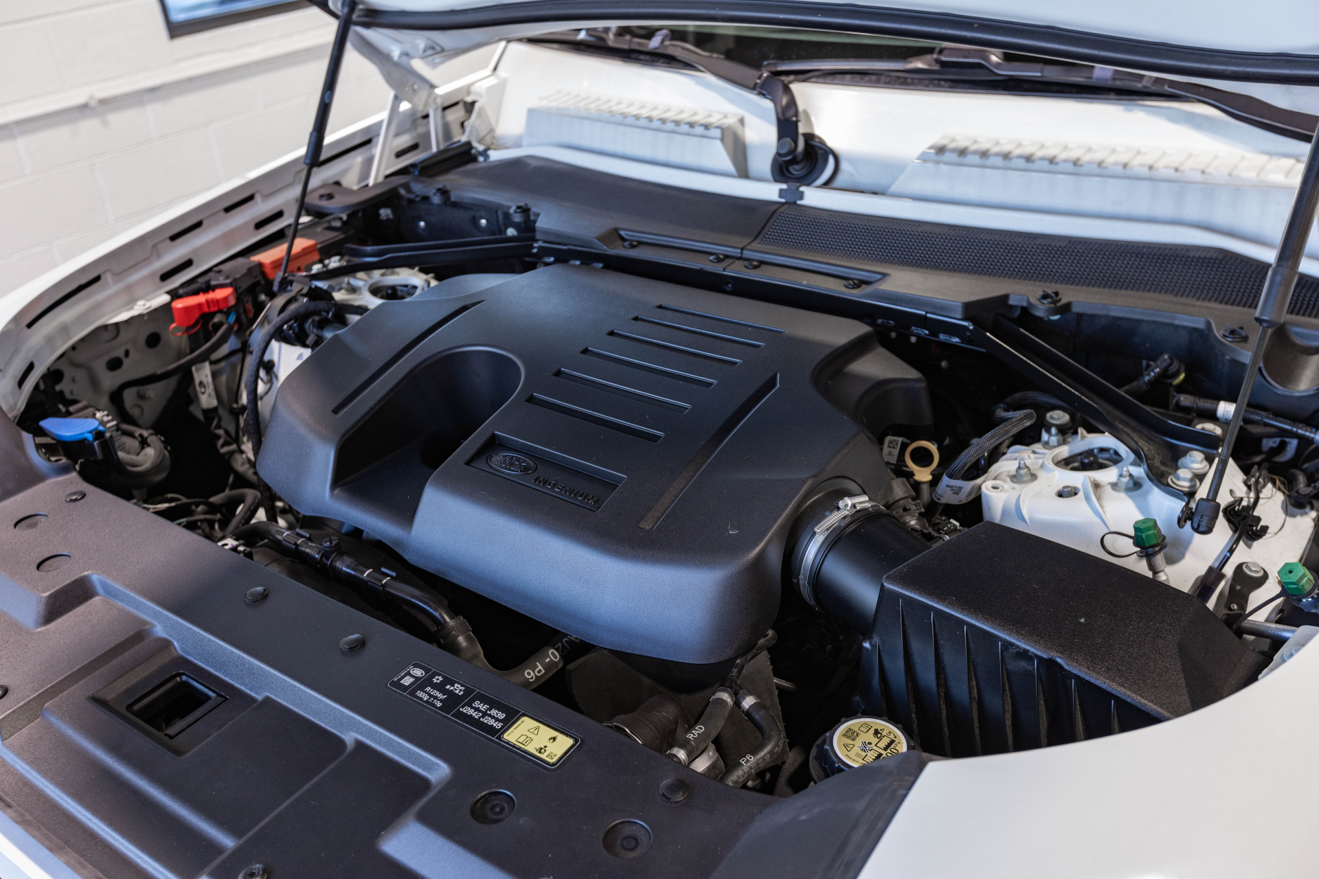 2022 LAND ROVER DEFENDER - Image 59