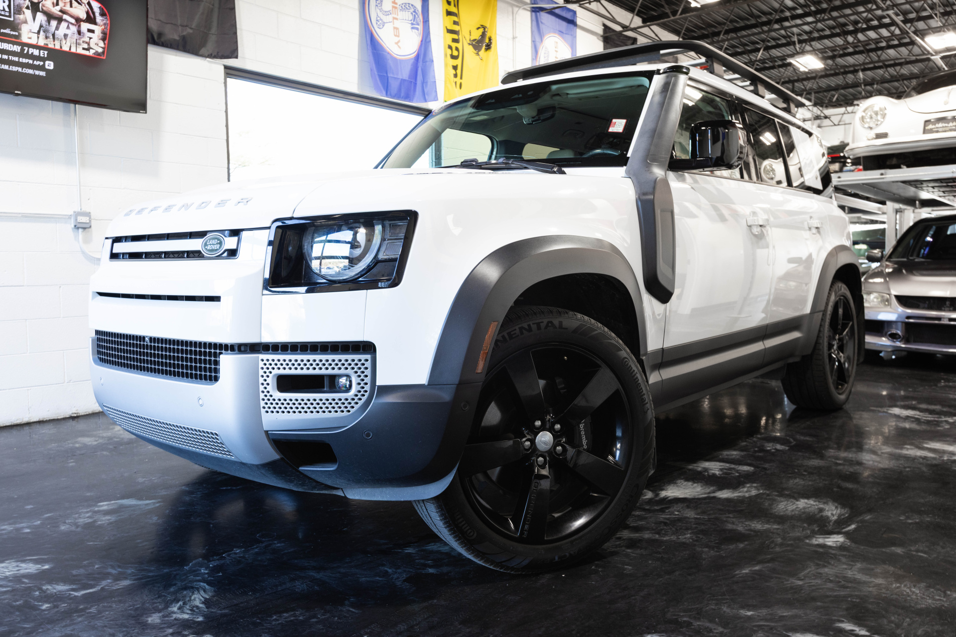 2022 LAND ROVER DEFENDER - Image 1