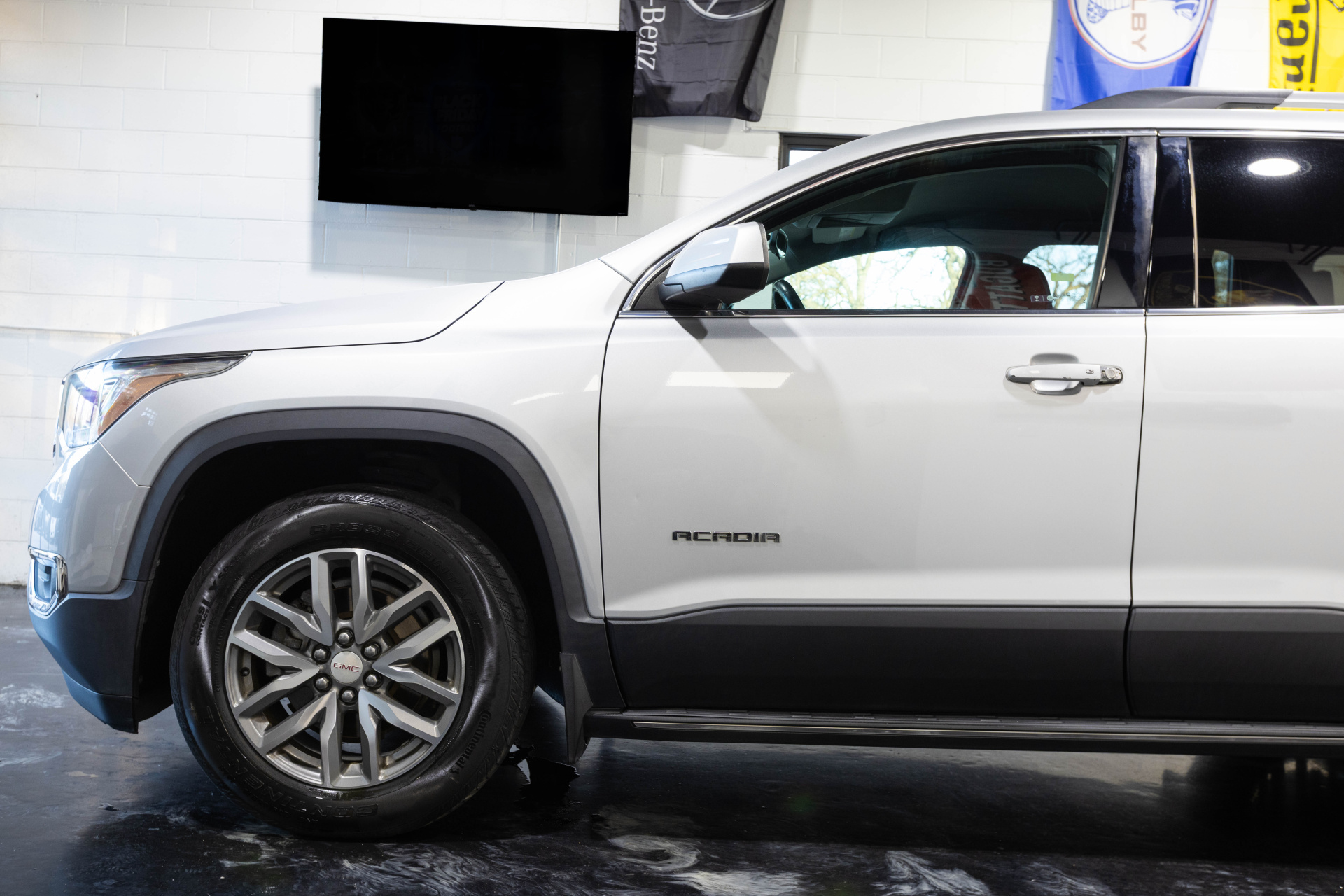 2017 GMC ACADIA - Image 3