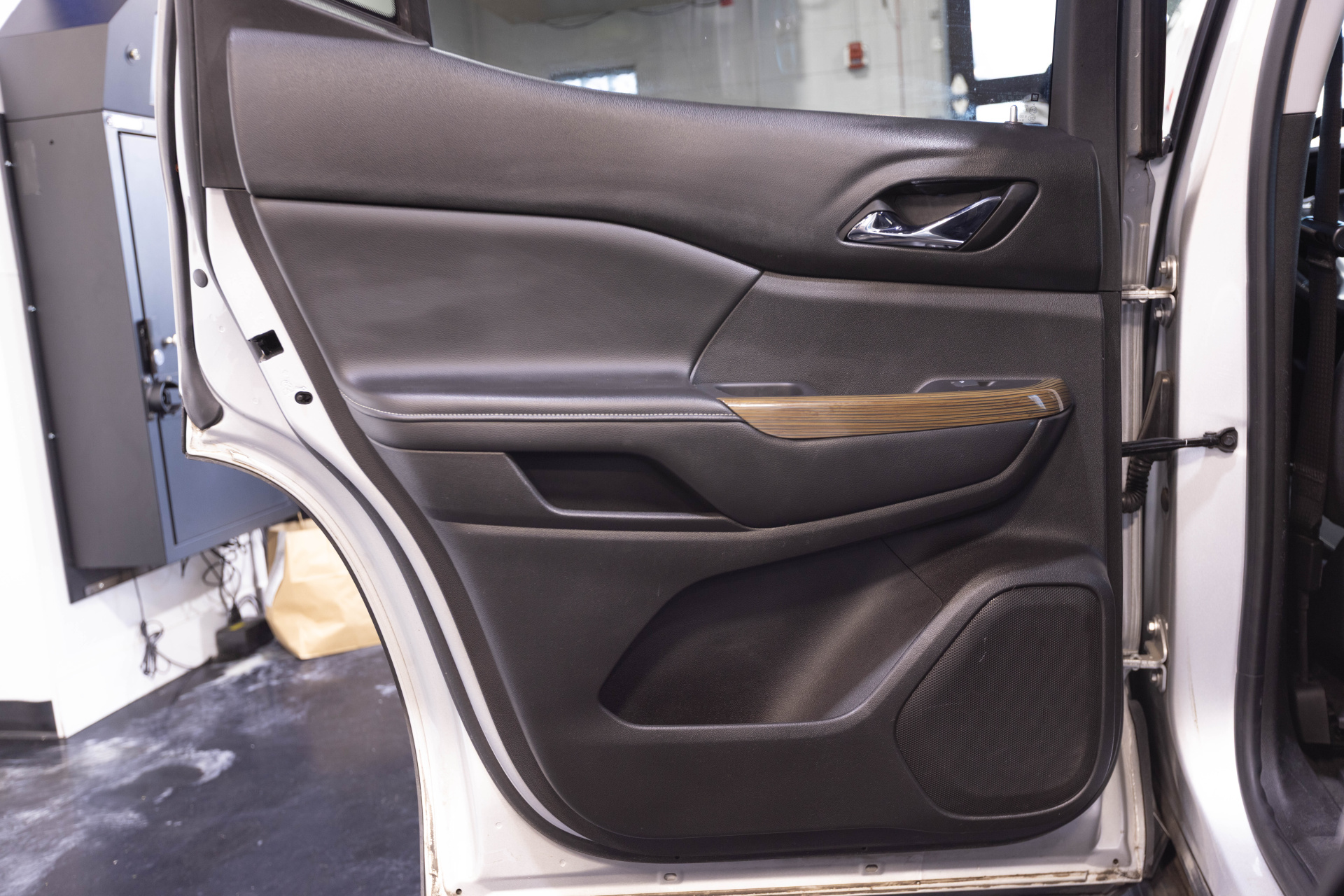 2017 GMC ACADIA - Image 43