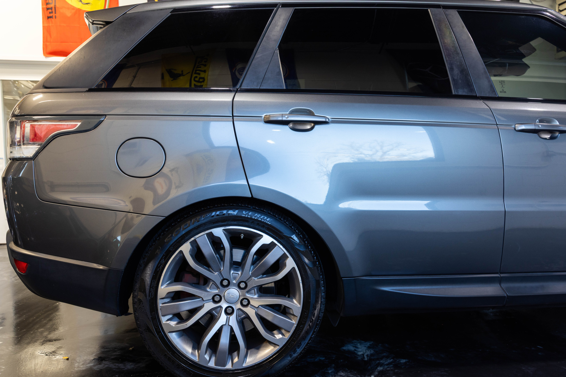 2017 LAND ROVER RANGE ROVER SPORT - Image 12