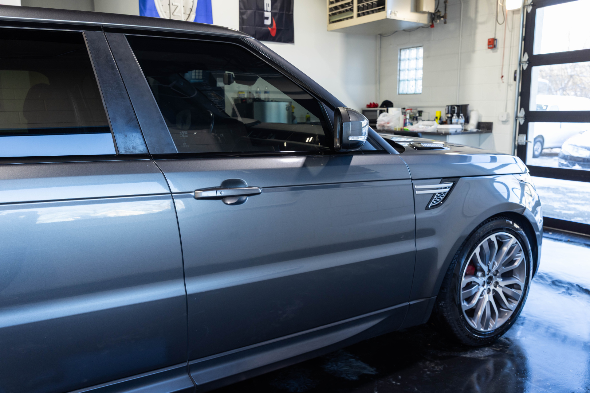 2017 LAND ROVER RANGE ROVER SPORT - Image 14