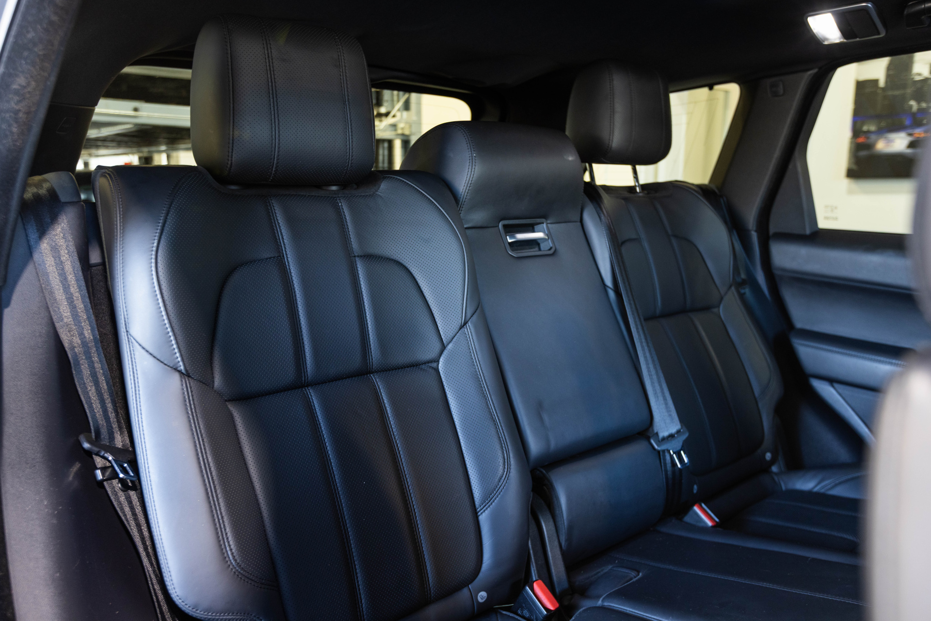 2017 LAND ROVER RANGE ROVER SPORT - Image 36