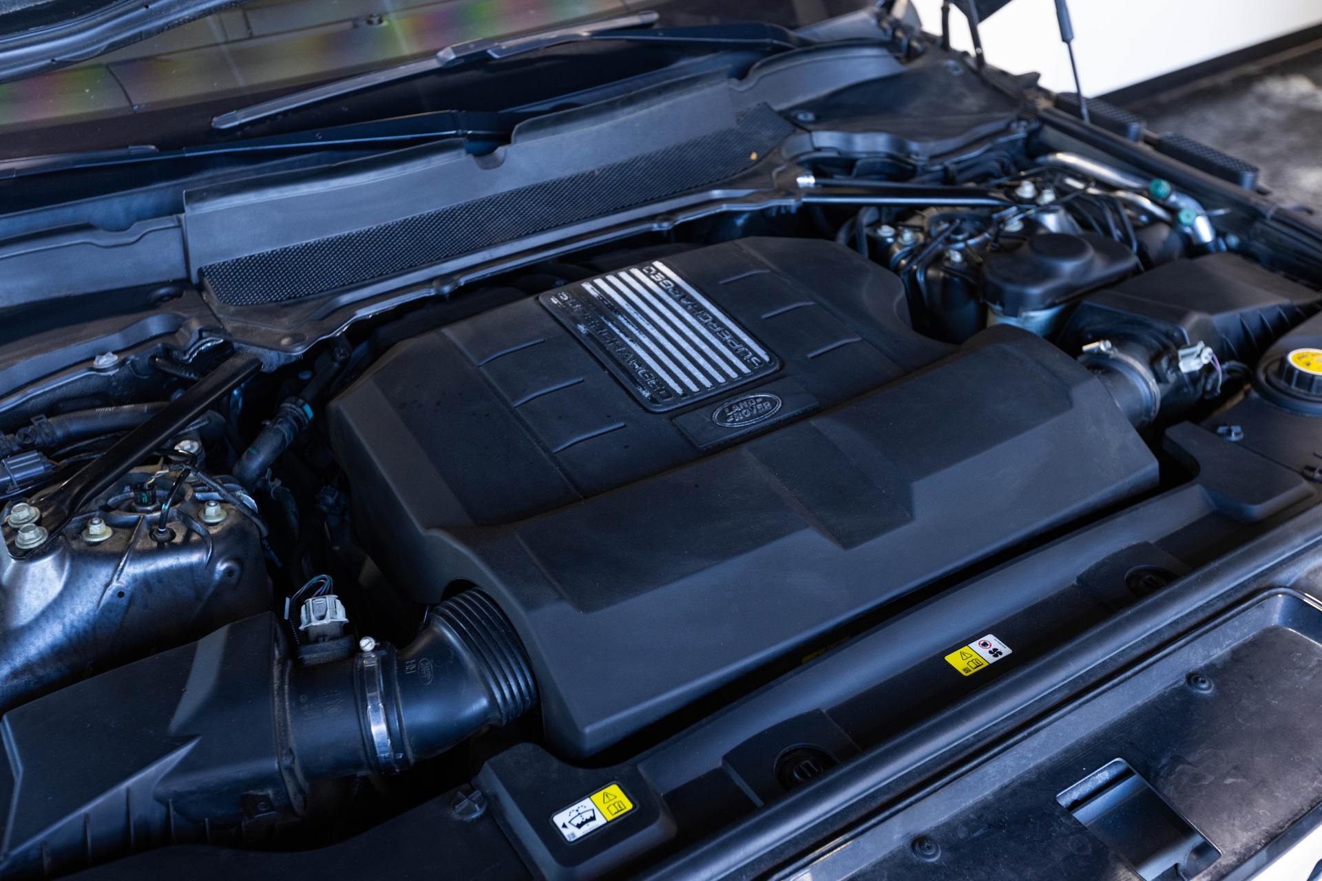 2017 LAND ROVER RANGE ROVER SPORT - Image 45