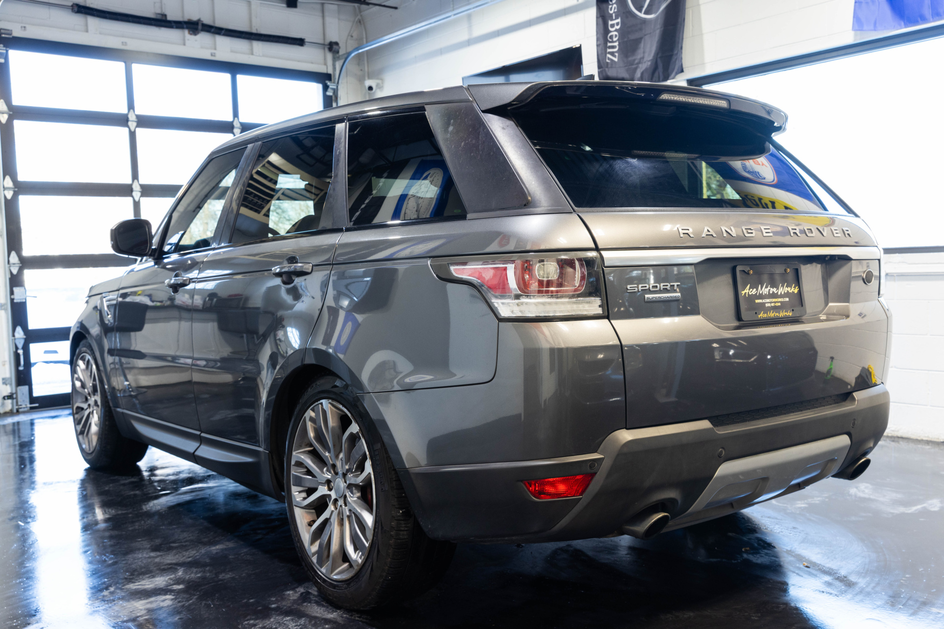 2017 LAND ROVER RANGE ROVER SPORT - Image 8