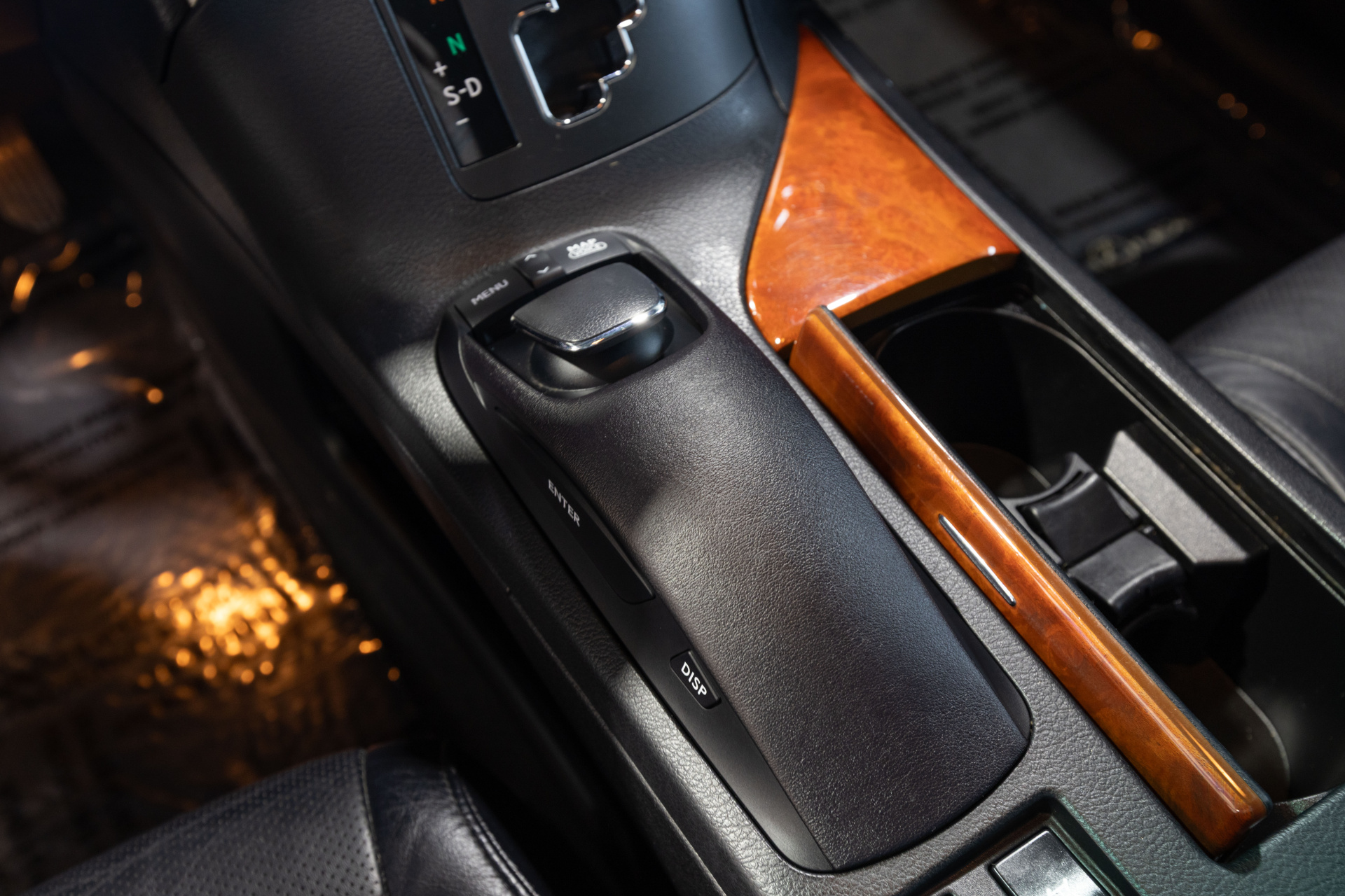 2010 LEXUS RX - Image 36