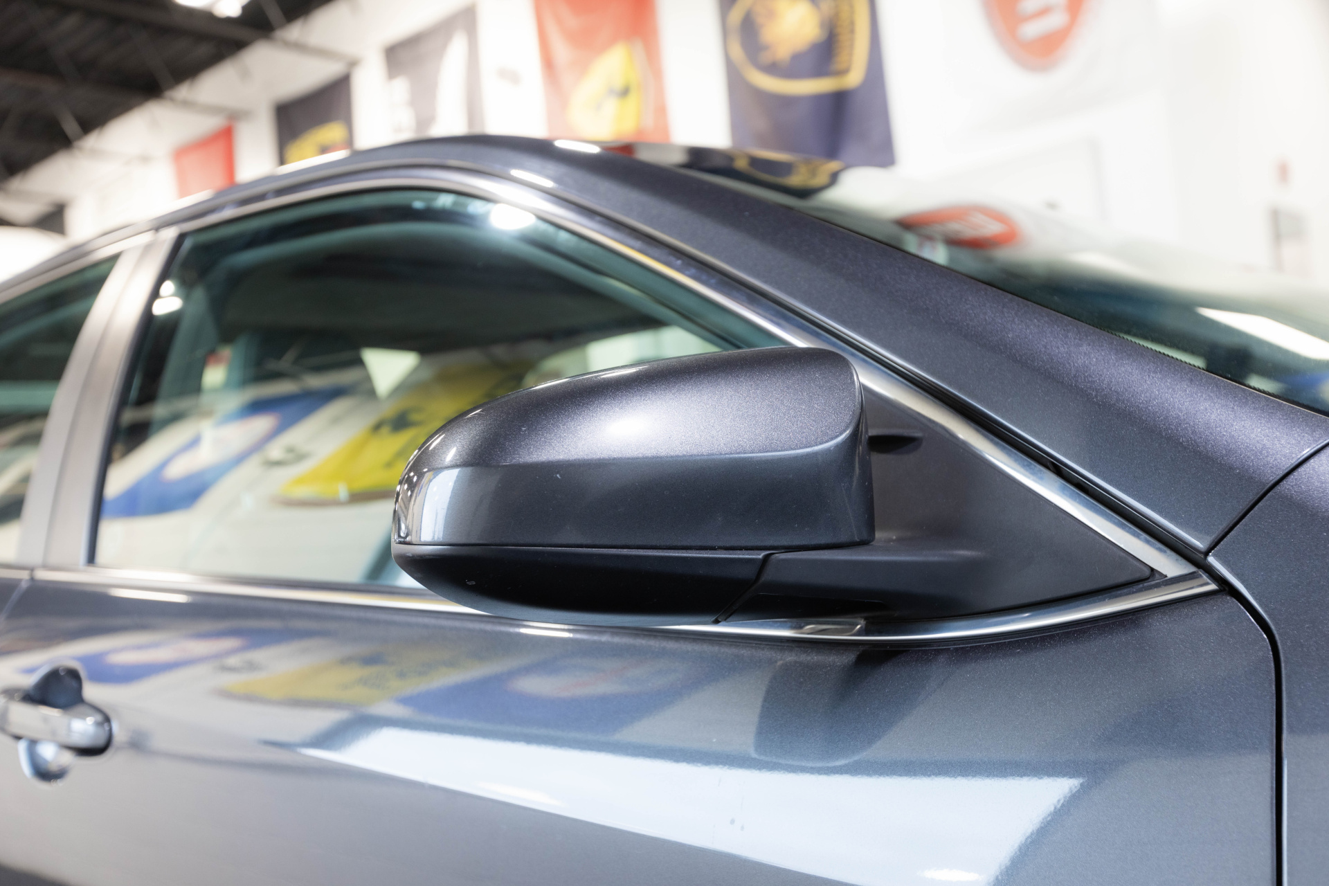 2012 TOYOTA CAMRY - Image 19