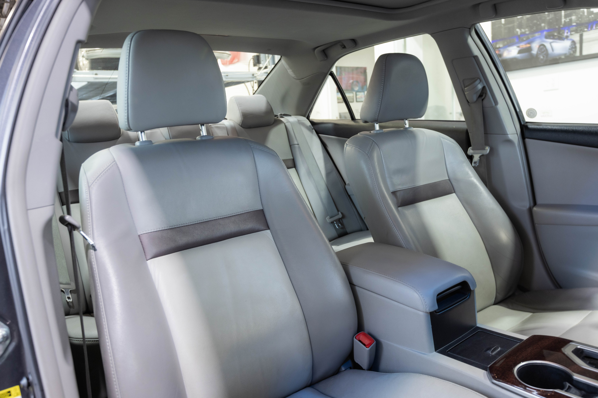 2012 TOYOTA CAMRY - Image 39