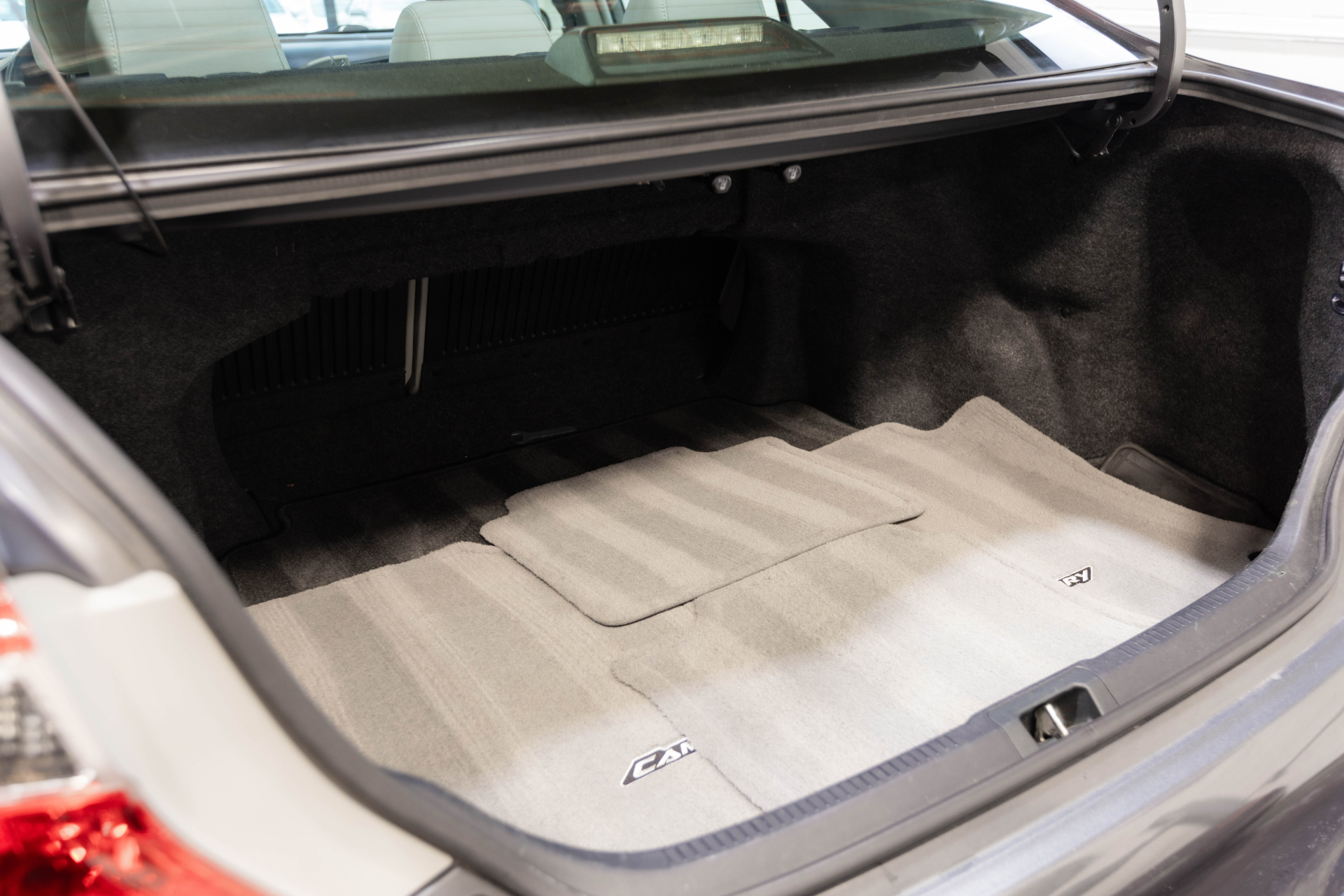 2012 TOYOTA CAMRY - Image 49