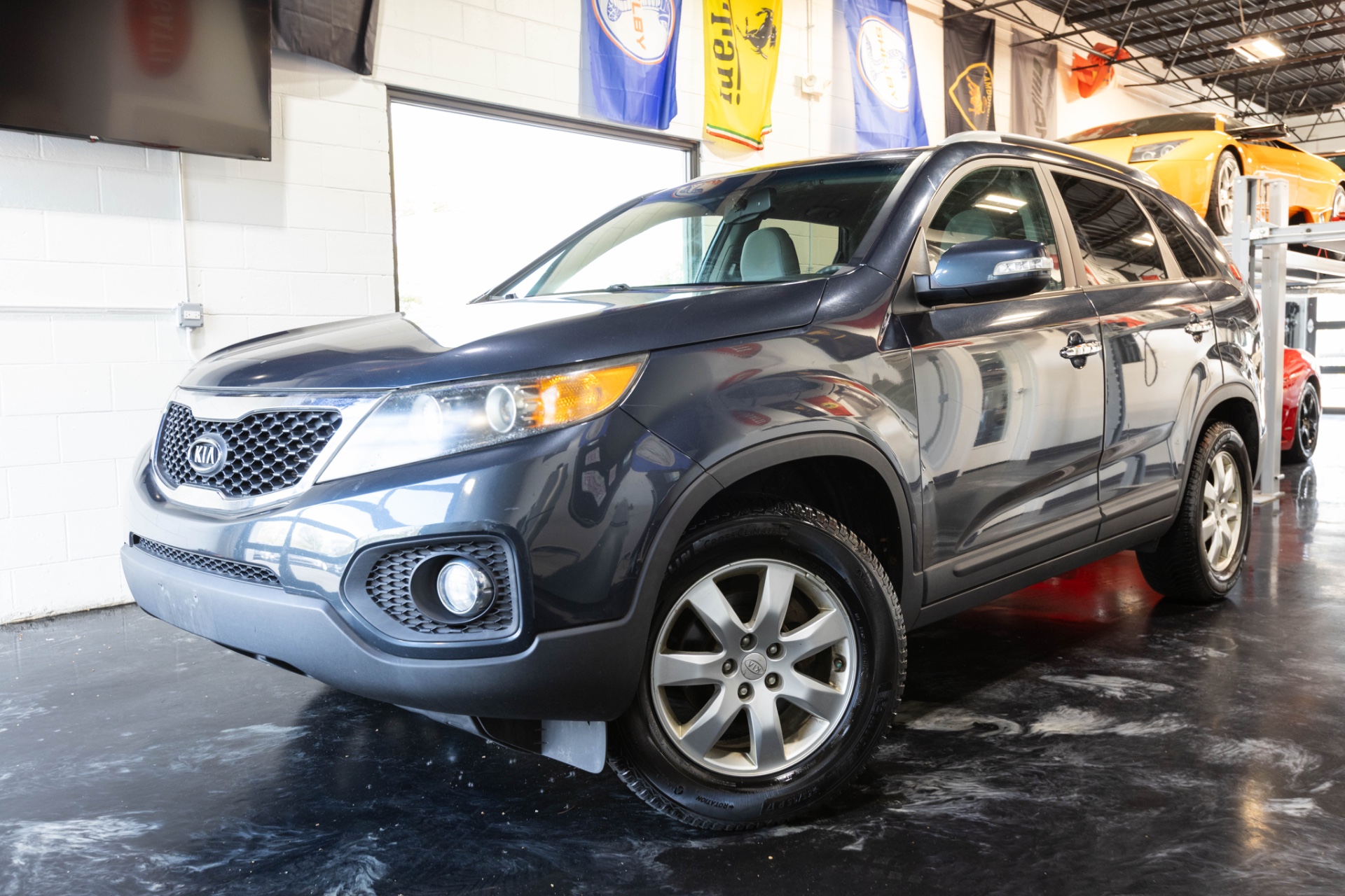 2011 Kia Sorento LX AT's photo