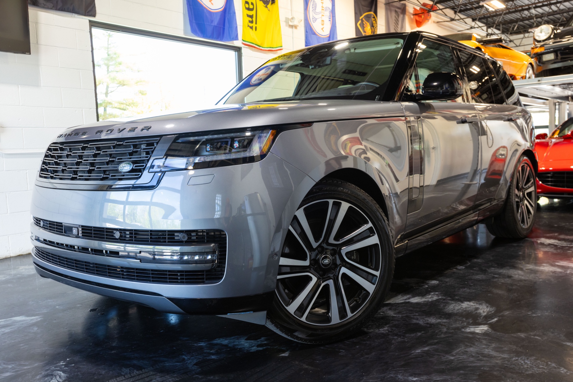 2023 Land Rover Range Rover 4.4 SE SWB's photo