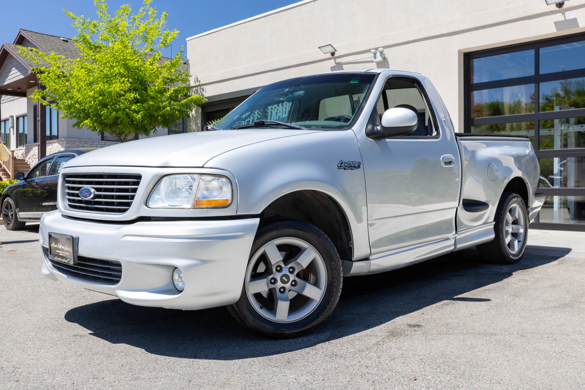 2001 Ford F-150 SVT Lightning's photo