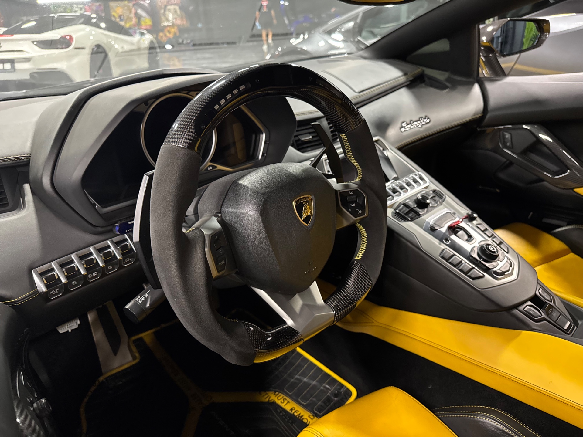 2013 Lamborghini Aventador Base - Photo 7