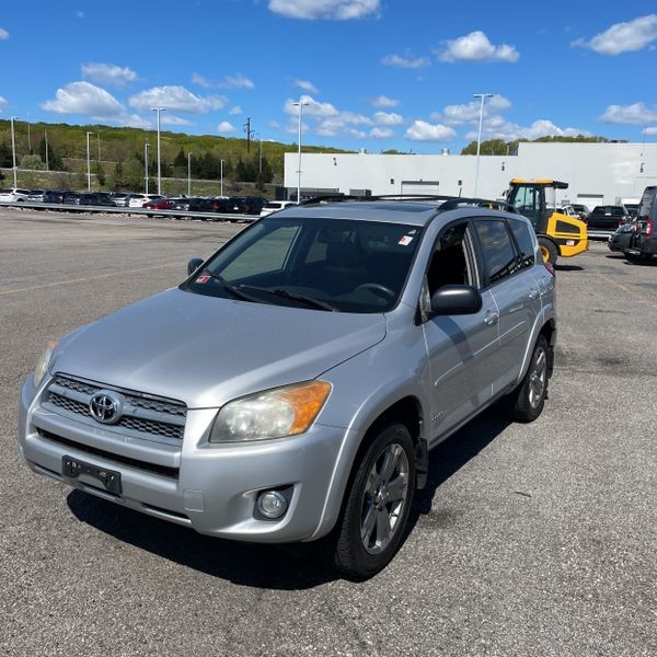 2010 Toyota RAV4 Sport 4x4's photo